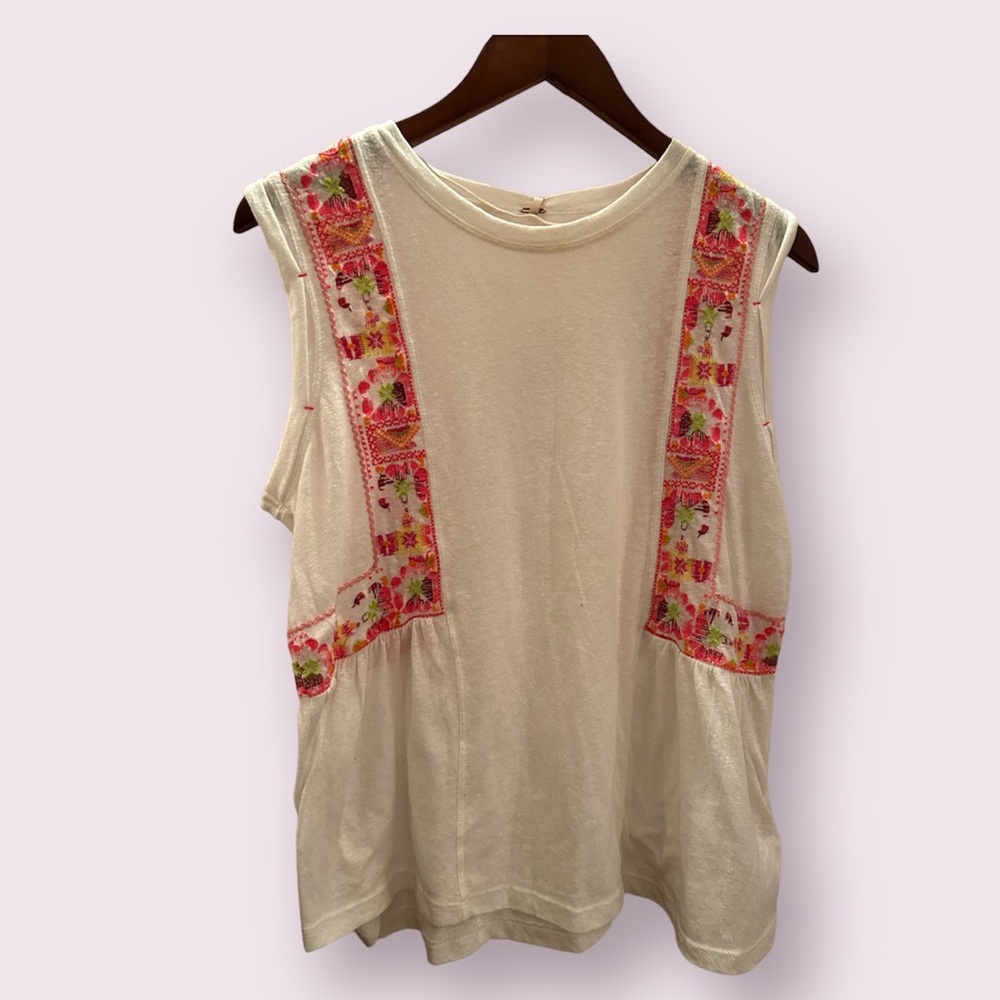 Free People Cropped Cream Tank Top with Pink Floral Embroidered Panels M NWT - Picture 8 of 13